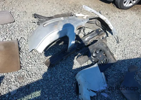 2006 Chrysler Town & Country из США, поврежденный, VIN 1A4GP45R66B605415